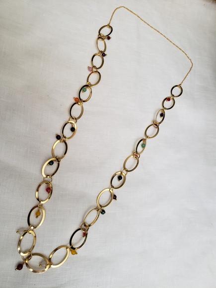 Colar Dourado de Corrente Delicada