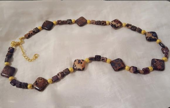 Colar Dourado de Pedras Naturais Jasper Imperador Roxo