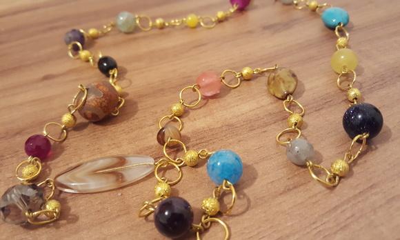 Colar Dourado Multicolorido IV