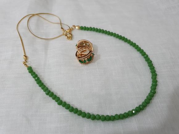 Conjunto de Colar e Brinco com Cristal Verde Esmeralda
