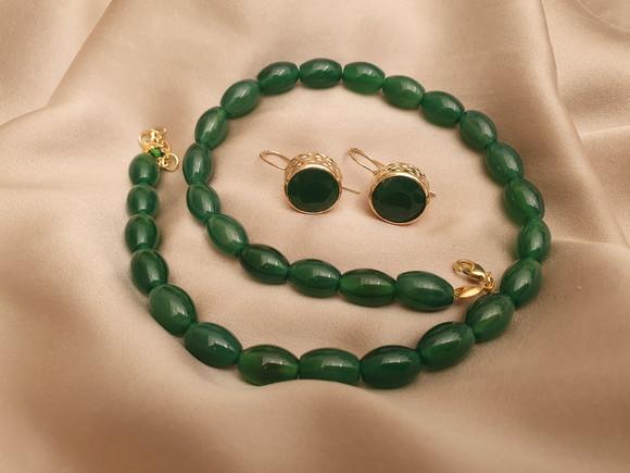 Conjunto de Colar e Brinco de Pedra Natural Jade
