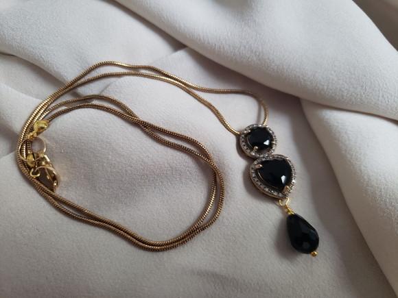 Corrente Banhada com Cabochão e Cristal Preto