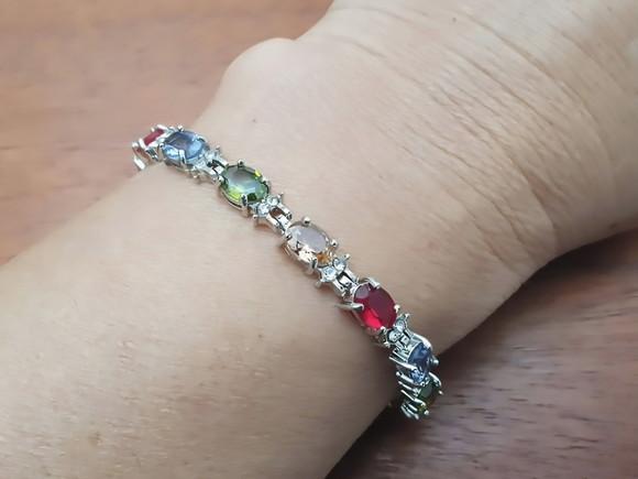 Pulseira Banhada com Cristais Coloridos