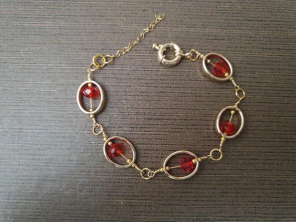 Pulseira Banhada com Cristais Vermelho