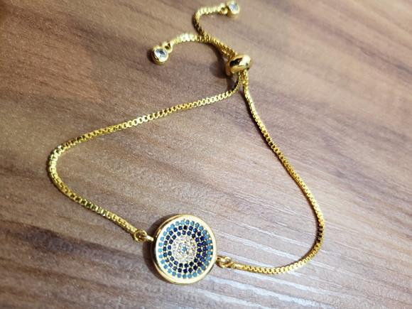 Pulseira Banhada com Mandala de Cristais