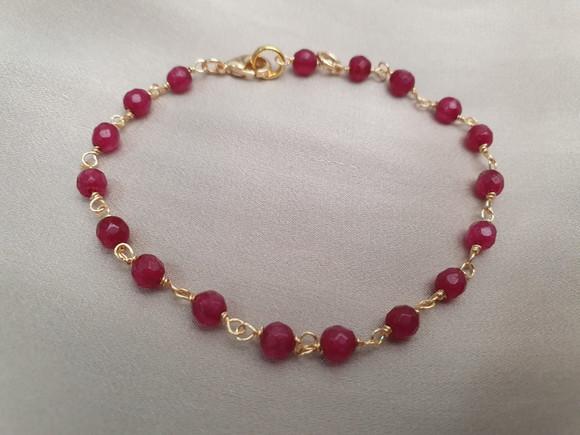 Pulseira Banhada com Pedras Naturais Jade Rubi