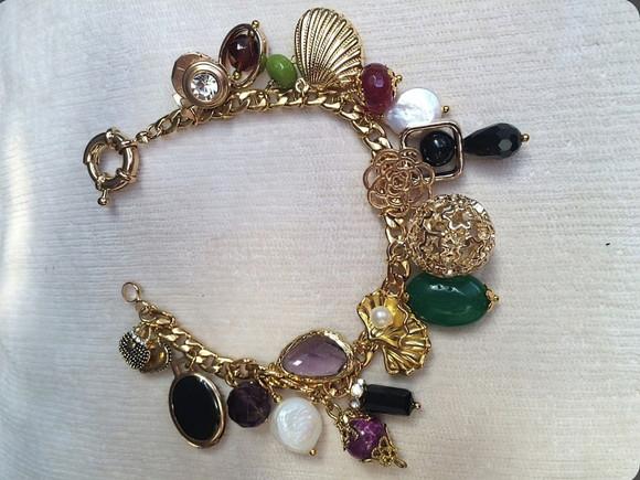 Pulseira Banhada com Pingentes de Pedras Naturais - Semijoia