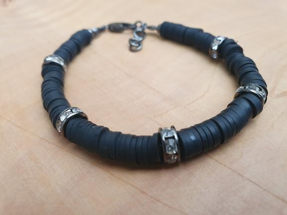 Pulseira com Discos de Silicone Preto e Entremeios Grafite