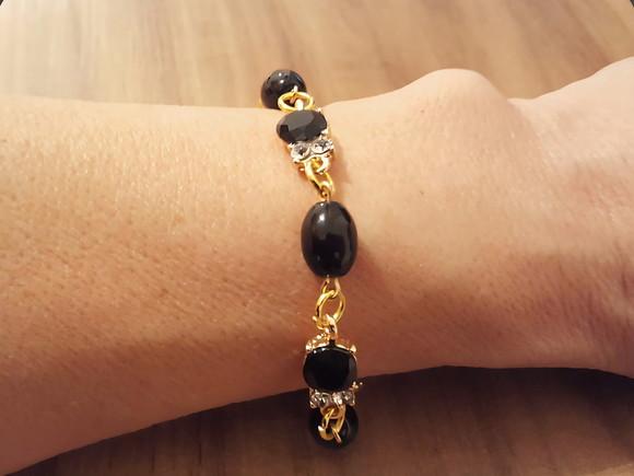 Pulseira de Pedras Ágata e Cristais Pretos