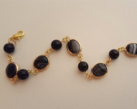 Pulseira de Pedras Naturais