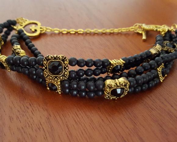 Pulseira de Pedras naturais/ouro velho