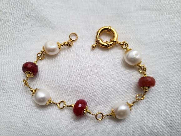 Pulseira de Pérolas de Água Doce com Pedra Natural Ágata