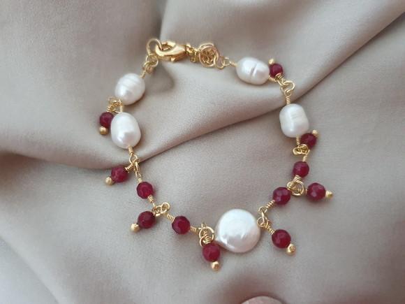Pulseira De Pérolas De Água Doce E Jade Rubi