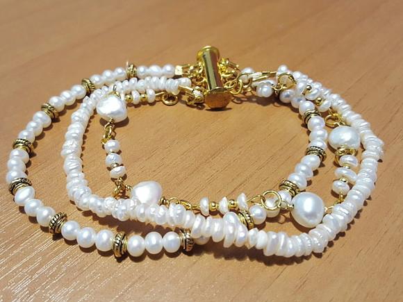 Pulseira de Pérolas Naturais com Fecho Magnético