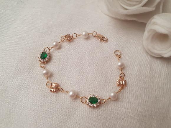 Pulseira de Pérolas Naturais e Cristal Verde