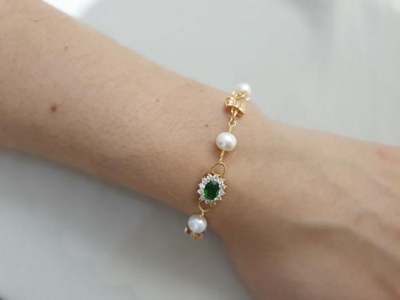 Pulseira de Pérolas Naturais e Cristal Verde