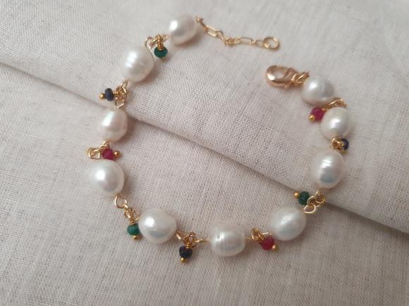 Pulseira de Pérolas Naturais e Jade Rubi Semijoia