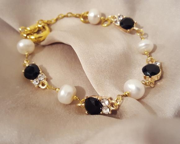 Pulseira de Pérolas Naturais/Cabochão