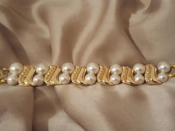Pulseira De Pérolas Shell Off White