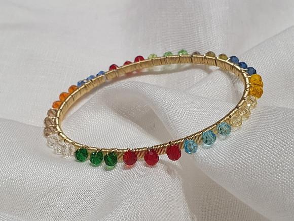 Pulseira Dourada com Cristais Coloridos