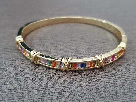 Pulseira Dourada Com Cristais Coloridos