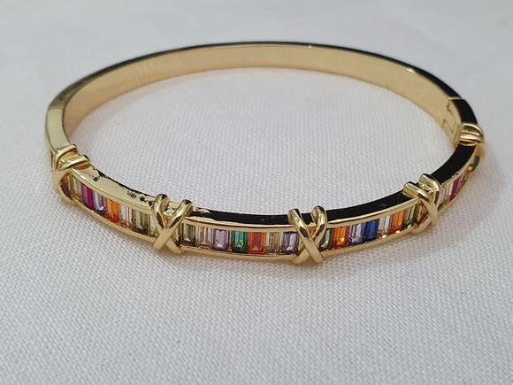 Pulseira Dourada Com Cristais Coloridos