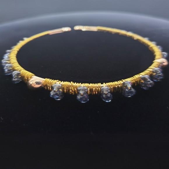 Pulseira Dourada com Mini Cristais Ametista