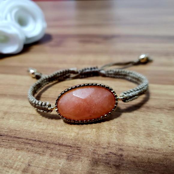 Pulseira Dourada com Pedra Natural Jade