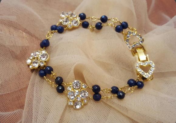 Pulseira Dourada de Pedras Naturais Jade Safira