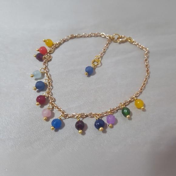 Pulseira Dourada de Pedras Naturais Coloridas