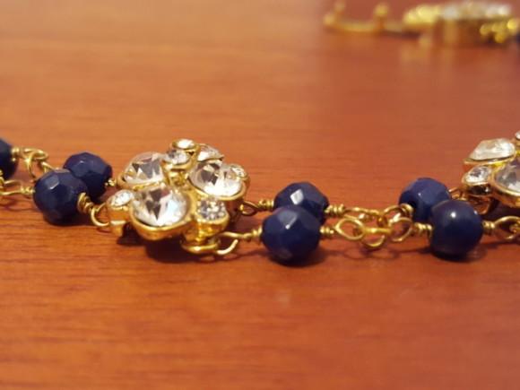 Pulseira Dourada de Pedras Naturais Jade Safira