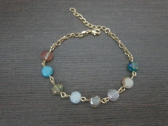 Pulseira Dourada E Cristais Coloridos