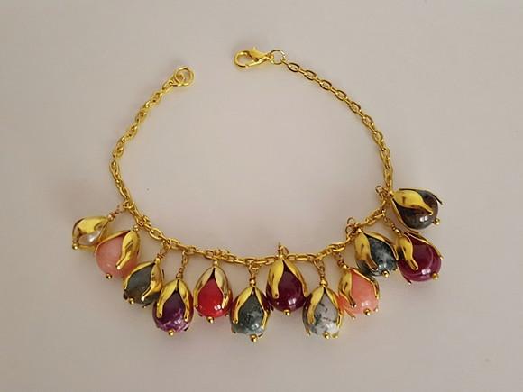 Pulseira Dourada e Pedras Naturais Coloridas