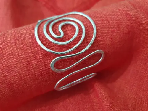 Bracelete Aramado Prateado Iii