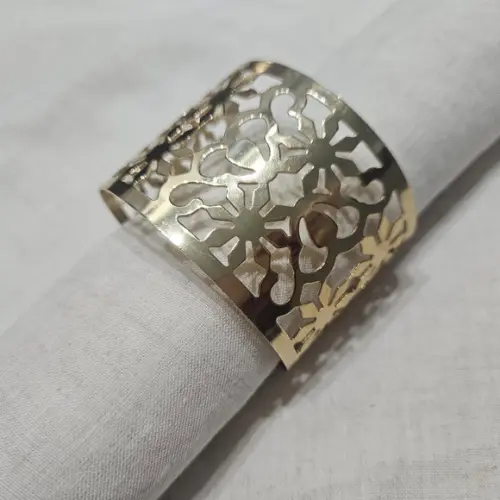 Bracelete Dourado com Arabescos