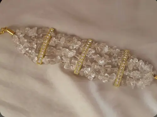 Bracelete Dourado com Cristais Incolores