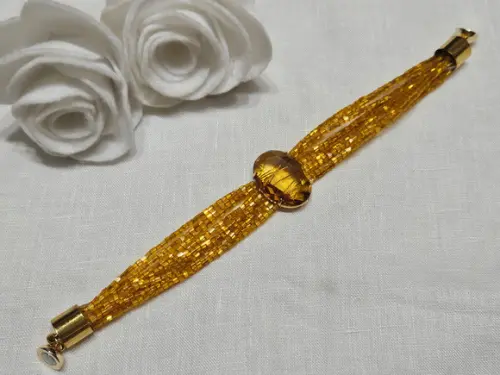 Bracelete Dourado com Cristal Citrino