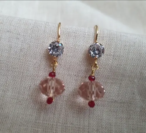Brinco Anzol com Cristal Rose de France