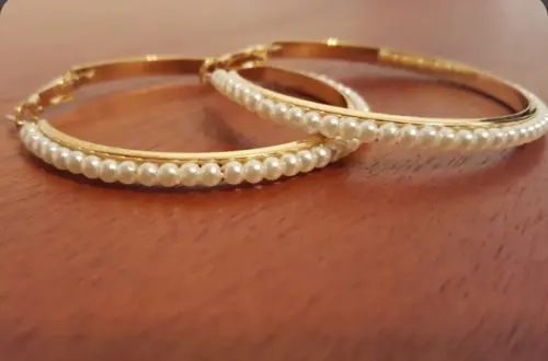 Brinco Argola com Mini Pérolas