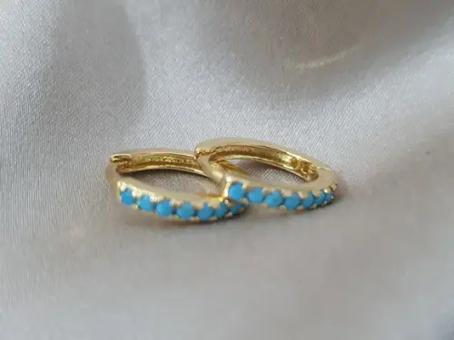 Brinco Argola com Pedras Naturais Azul Turquesa