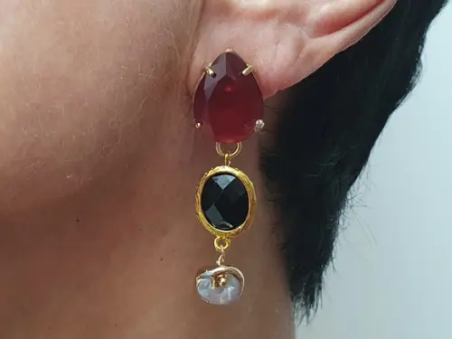 Brinco Banhado Com Cristal E Pérola Natural