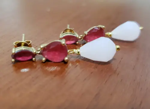 Brinco Banhado com Cristal Rubilita e Quartzo Rosa