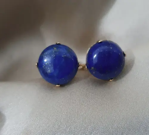 Brinco Banhado com Pedra Natural Lápis Lazuli 10mm