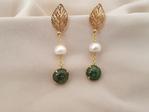 Brinco Cabochão e Pérolas