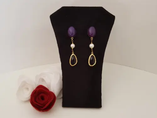 Brinco Cabochão e Pérolas
