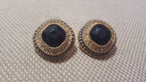 Brinco Cabochão e Strass