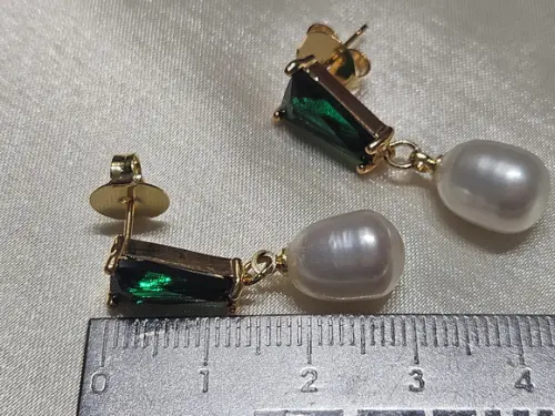 Brinco de Pérola Shell e Cristal Turmalina Morion