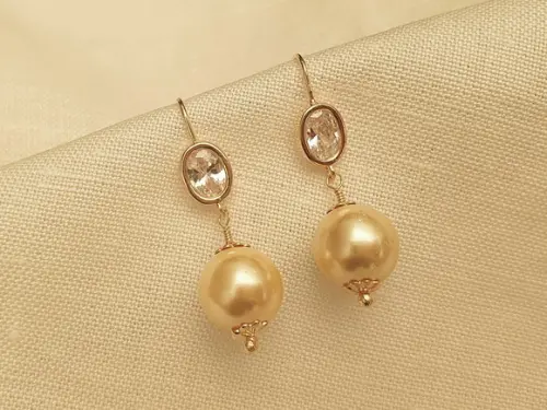 Brinco de Pérolas e Zircônias
