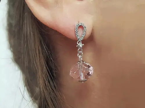 Brinco de Prata com Ponto de Luz e Cristal Rose de France