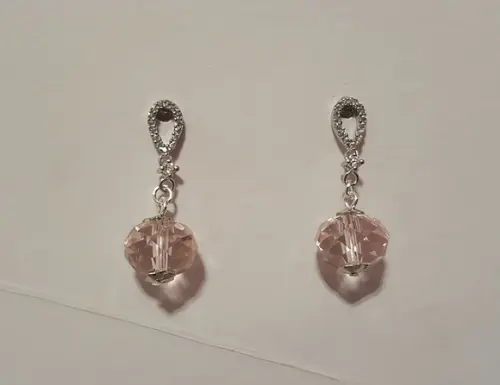 Brinco de Prata com Ponto de Luz e Cristal Rose de France